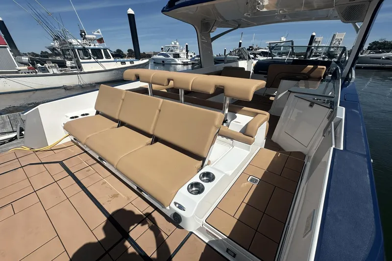 Slide: The Image of Aviara AV36 2022 - 13