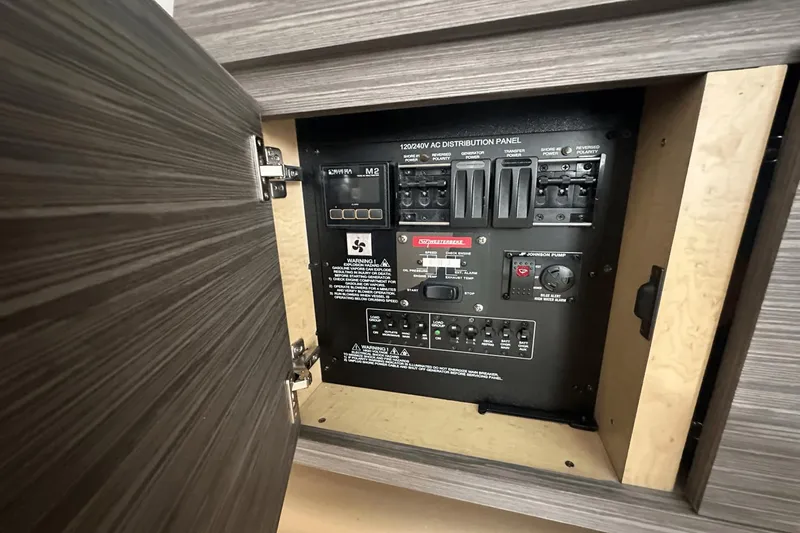 Slide: The Image of Aviara AV36 2022 - 28