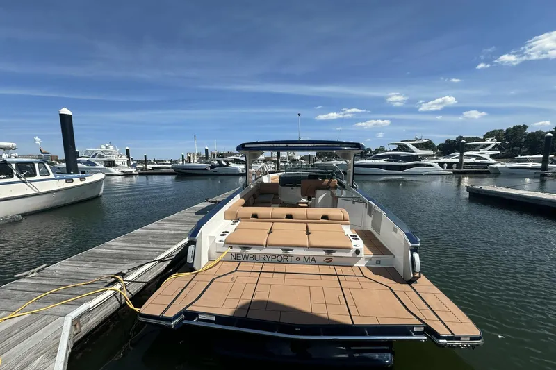 Slide: The Image of Aviara AV36 2022 - 3