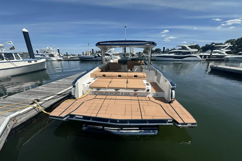 Slide: The Image of Aviara AV36 2022 - 4