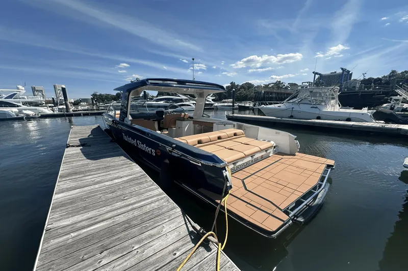 Slide: The Image of Aviara AV36 2022 - 5