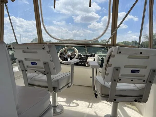 Slide: The Image of Jefferson 4300 International 2003 - 10