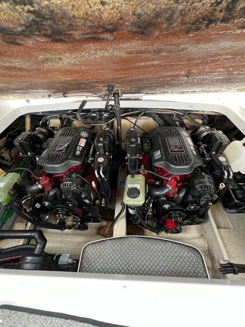 Slide: The Image of 2007 Formula 310SS boat engine compartment with twin engines. - 4