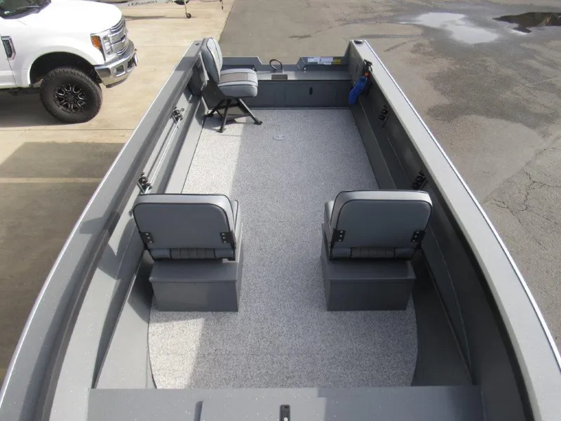 Slide: The Image of Alumaweld Adventurer 20 2026 - 15