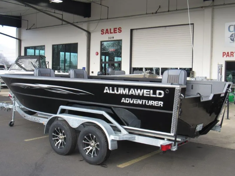 Slide: The Image of Alumaweld Adventurer 20 2026 - 3