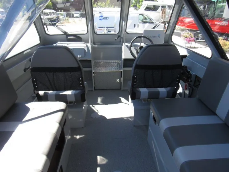 Slide: The Image of Hewescraft 200 ProV ET 2024 - 18