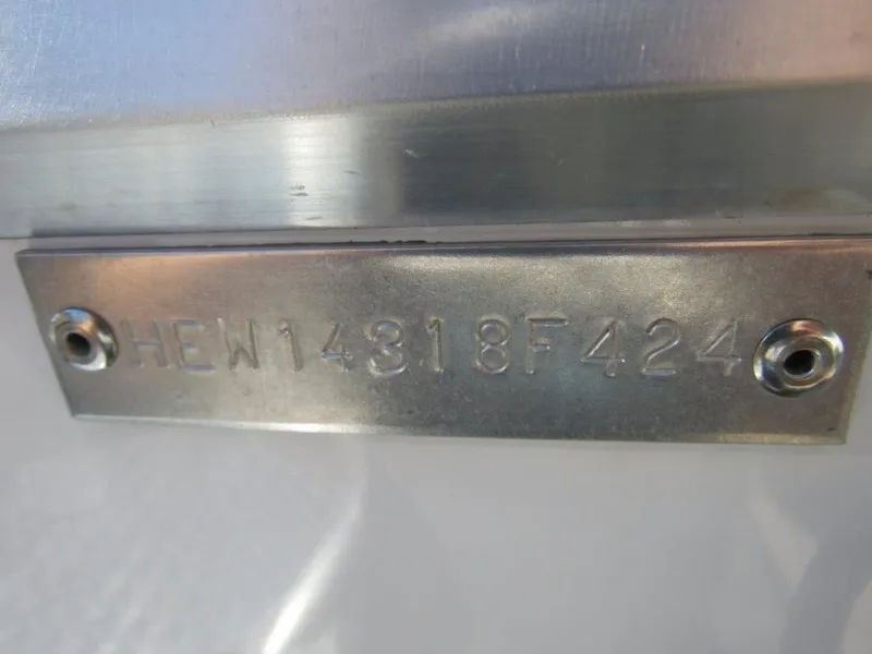 Slide: The Image of Hewescraft 200 ProV ET 2024 - 19