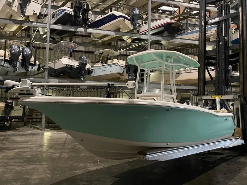 The Image of Tidewater 220 LXF 2018 - 1