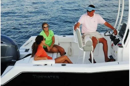 Slide: The Image of Tidewater 220 LXF 2018 - 12