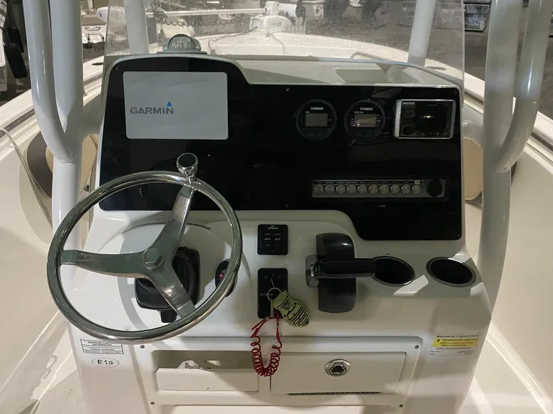 Slide: The Image of Tidewater 220 LXF 2018 - 8