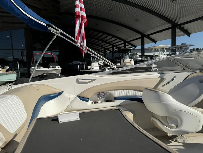 Slide: The Image of Glastron GXL 235 2007 - 4