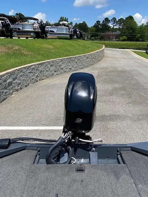 Slide: The Image of Lowe Legacy RX 18 LE 2021 - 6