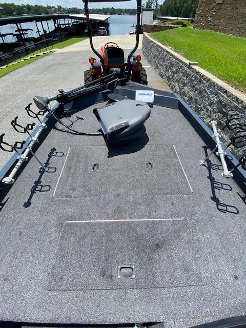 Slide: The Image of Lowe Legacy RX 18 LE 2021 - 8