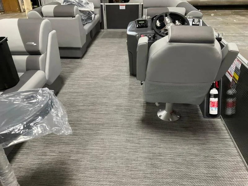 Slide: The Image of Bennington 20 SVL 2025 - 6