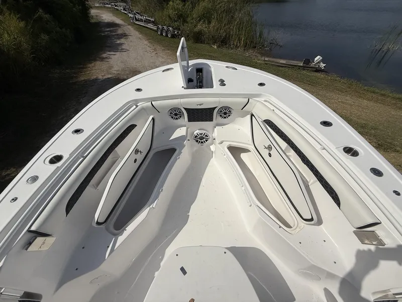 Slide: The Image of Tidewater 256 LXF 2024 - 50