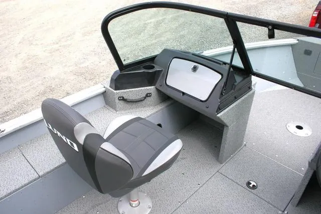 Slide: The Image of Lund 18 Alaskan Sport 2024 - 7