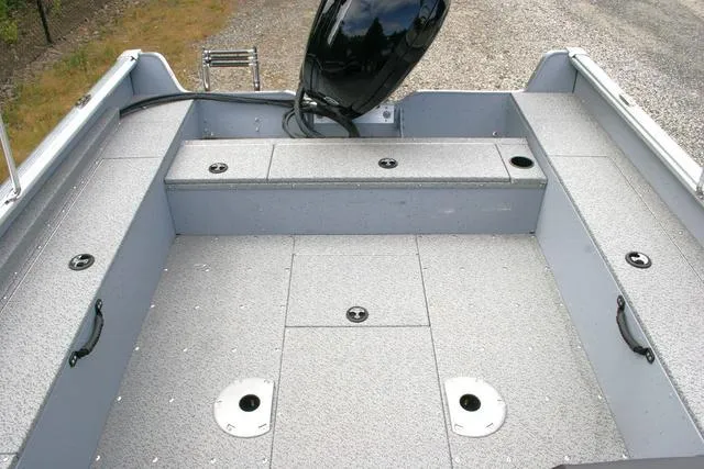 Slide: The Image of Lund 18 Alaskan Sport 2024 - 9