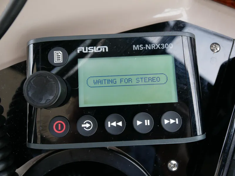 Slide: The Image of Fusion MS-NRX300 stereo control on 2002 Sea Ray 360 Sundancer boat. - 20