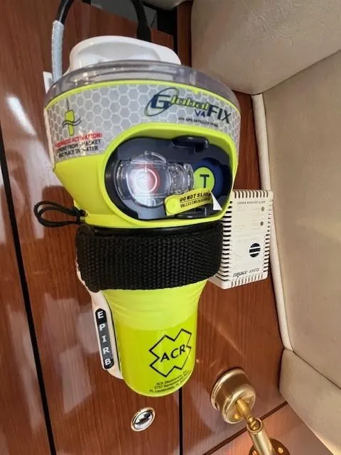 Slide: The Image of EPIRB device on a 2002 Sea Ray 360 Sundancer yacht. - 41