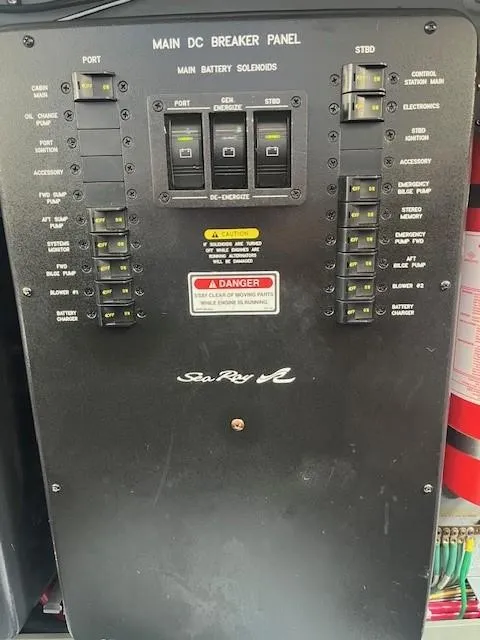 Slide: The Image of Main DC breaker panel of a 2002 Sea Ray 360 Sundancer boat. - 47