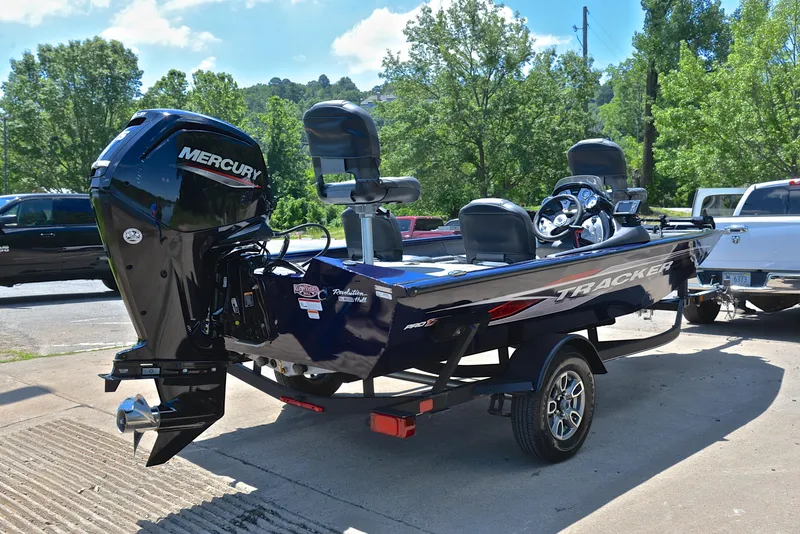 Slide: The Image of 2021 Bass Tracker PRO TEAM 175 TF fishing boat with Mercury outboard motor. - 14