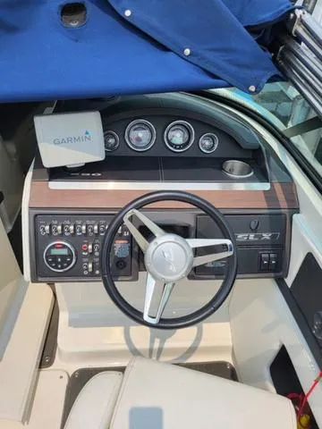 Slide: The Image of Sea Ray 250 SLX 2016 - 6