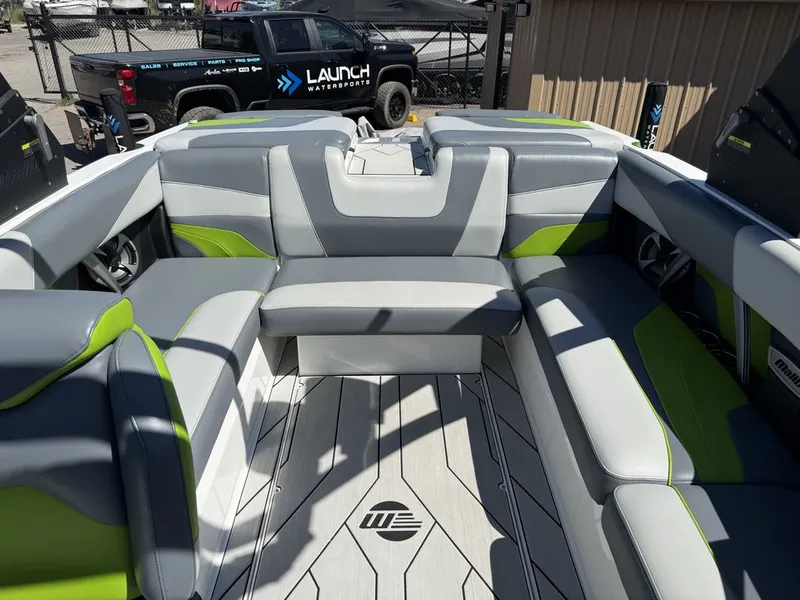 Slide: The Image of Malibu 22 MXZ 2020 - 6