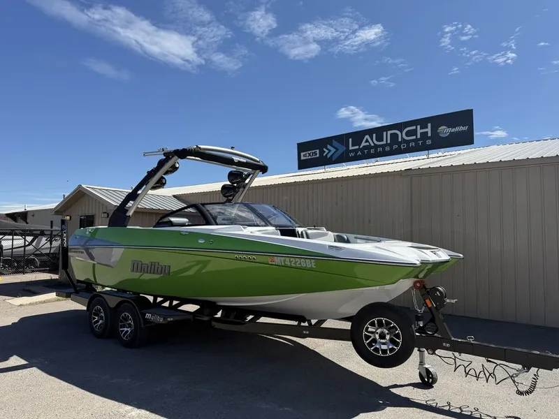 Slide: The Image of Malibu 22 MXZ 2020 - 1