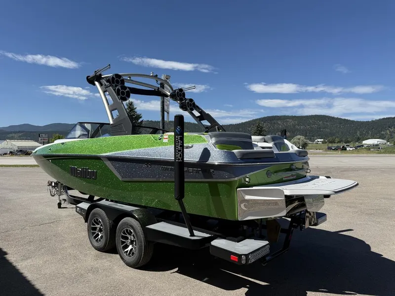 Slide: The Image of Malibu 22 MXZ 2020 - 4