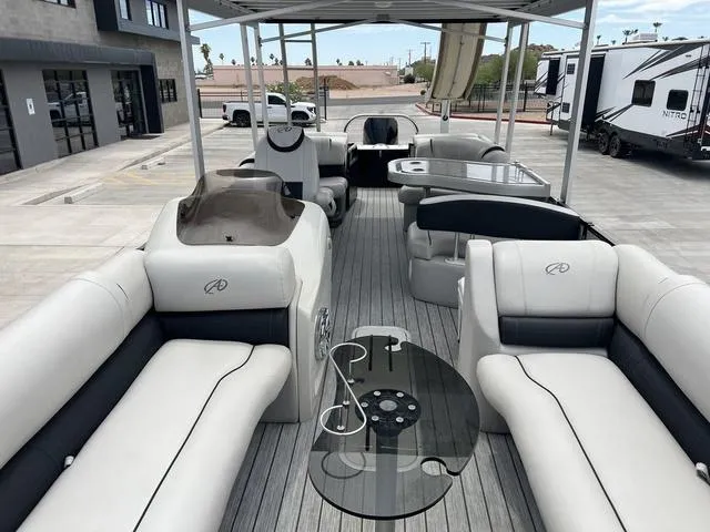 Slide: The Image of 2018 Avalon Catalina Funship 27' pontoon boat with spacious seating and modern design. - 9