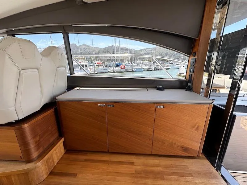 Slide: The Image of Princess V50 2020 - 17