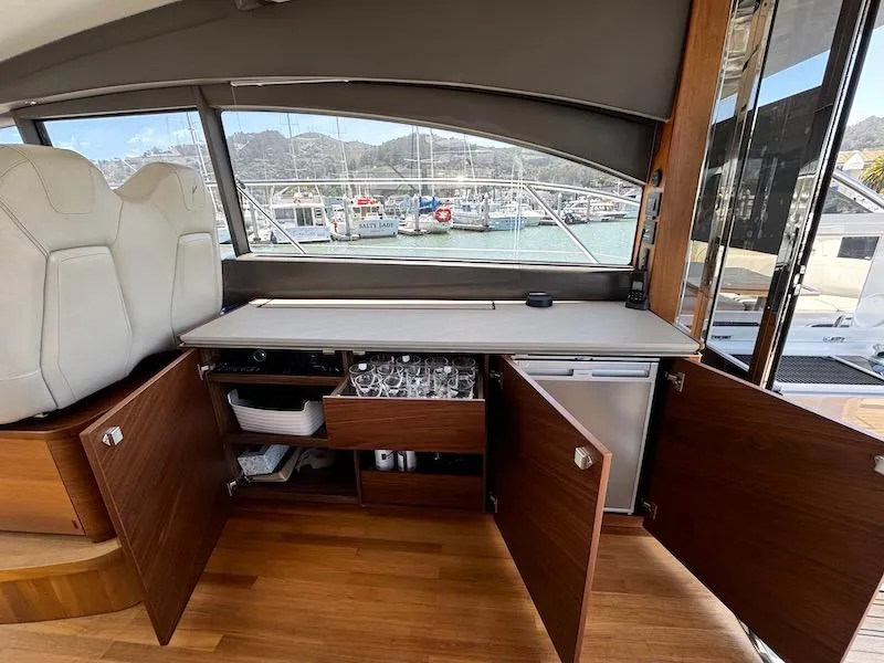 Slide: The Image of Princess V50 2020 - 18