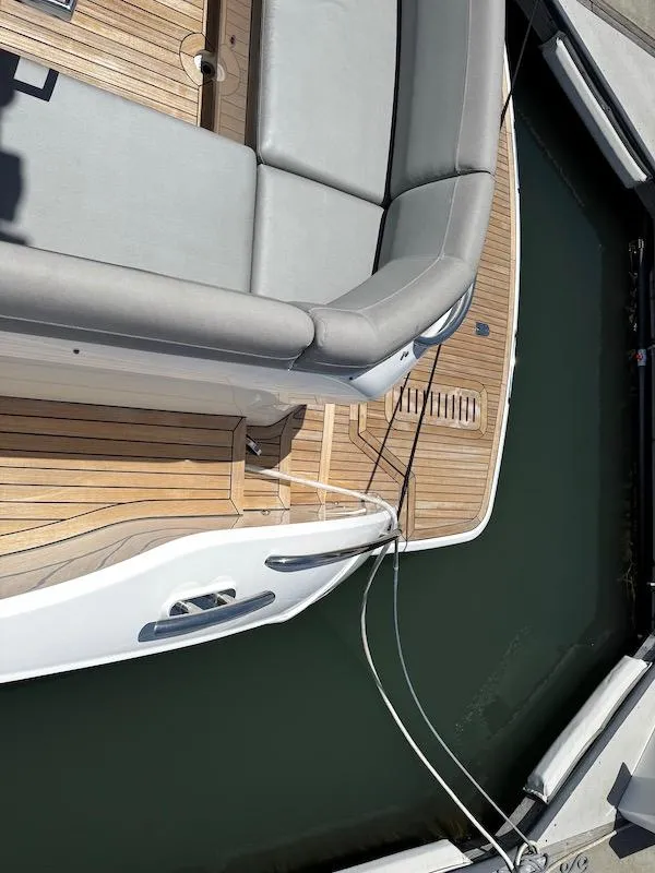 Slide: The Image of Princess V50 2020 - 64