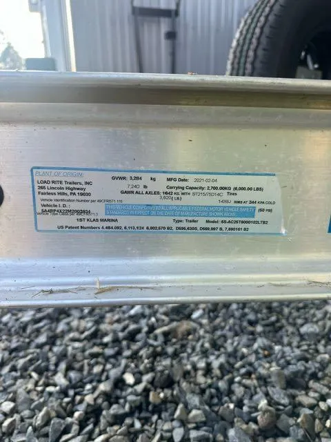 Slide: The Image of Label on Load Rite trailer for 2011 Crownline BOWRIDER 245 SS boat. - 4