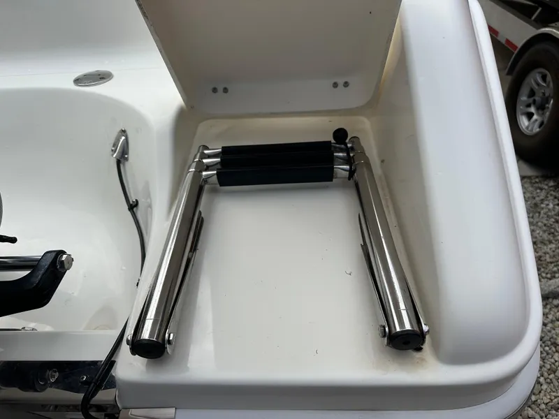 Slide: The Image of Stainless steel boat ladder on a 2023 Blackwood 27HD. - 19