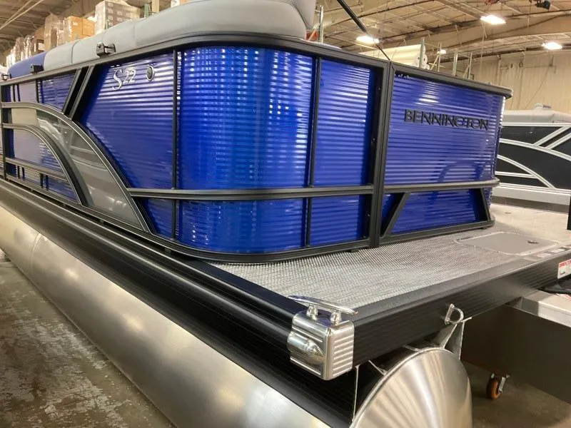 Slide: The Image of Bennington 22 SL 2024 - 3