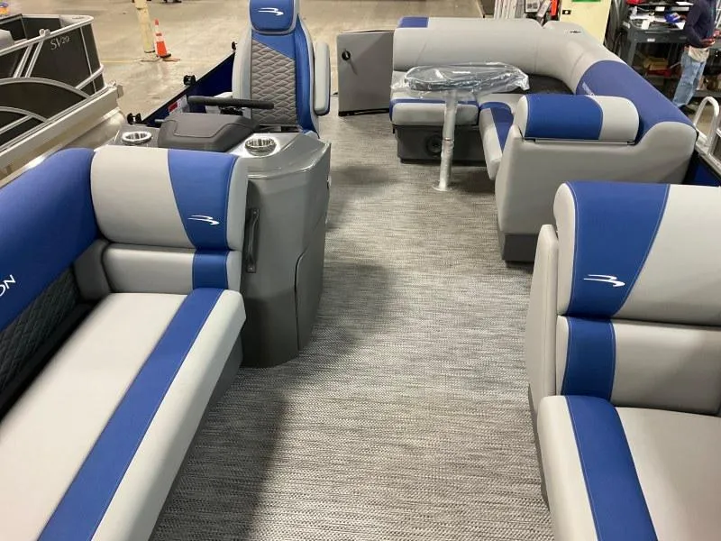 Slide: The Image of Bennington 22 SL 2024 - 7