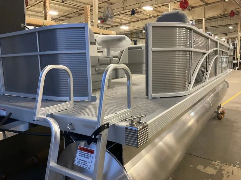 Slide: The Image of Bennington 21 SL 2024 - 3