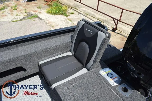 Slide: The Image of 2025 Lund 1675 Adventure SS boat seat at Thayer's Marine. - 32