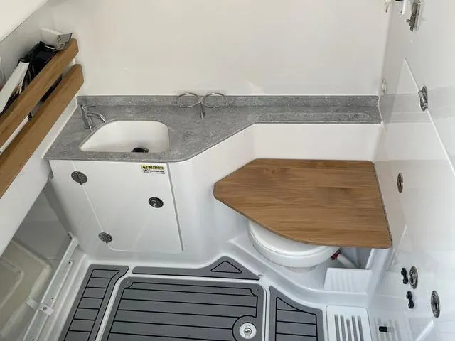 Slide: The Image of Everglades 315 Center Console 2025 - 11