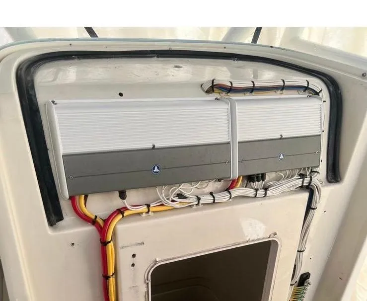 Slide: The Image of 2006 Hydra-Sports Vector 2500 CC electrical system with neatly organized wiring. - 9