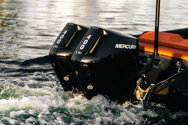 Slide: The Image of Twin Mercury 400 V10 outboard engines on a 2024 Onda Magna boat. - 20