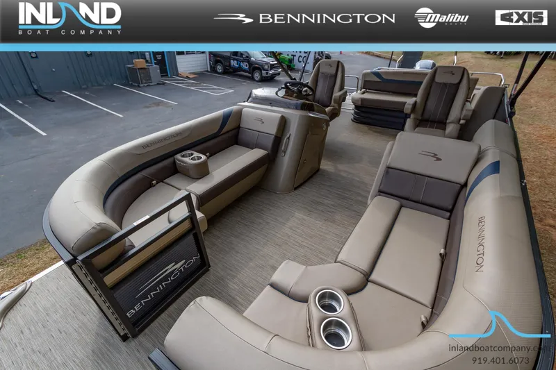 Slide: The Image of 2023 Bennington 22 SXSB pontoon boat interior with luxurious seating and modern amenities. - 21