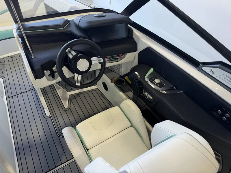 Slide: The Image of Nautique Super Air Nautique G21 2024 - 25