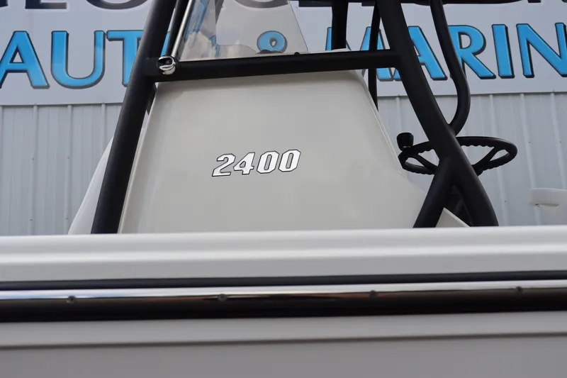 Slide: The Image of 2024 Pathfinder 2400 Open boat console close-up. - 37