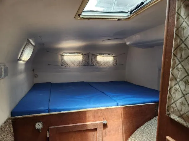 Slide: The Image of Ocean Yachts Cat 49 2000 - 55