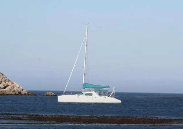 Slide: The Image of Ocean Yachts Cat 49 2000 - 57
