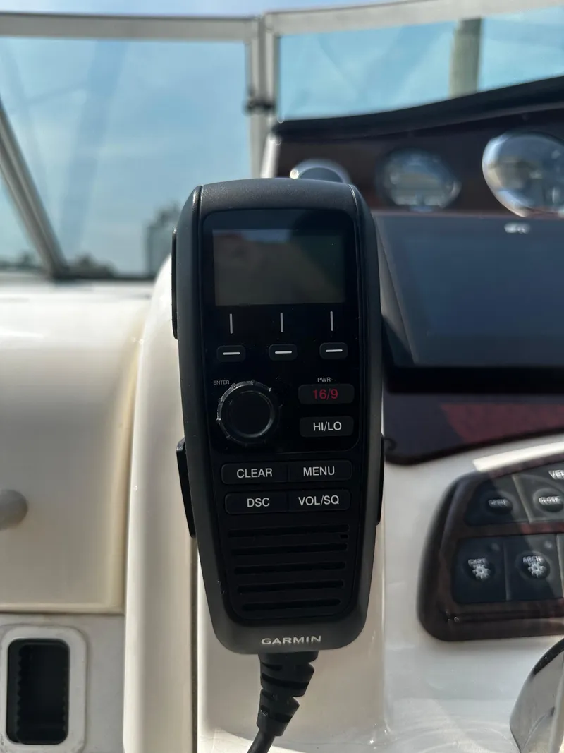 Slide: The Image of 13 garmin vhf - 13