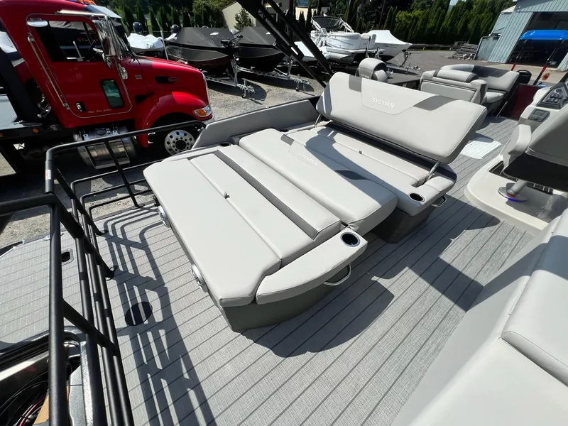 Slide: The Image of Sylvan L5 DLZ 2025 - 24