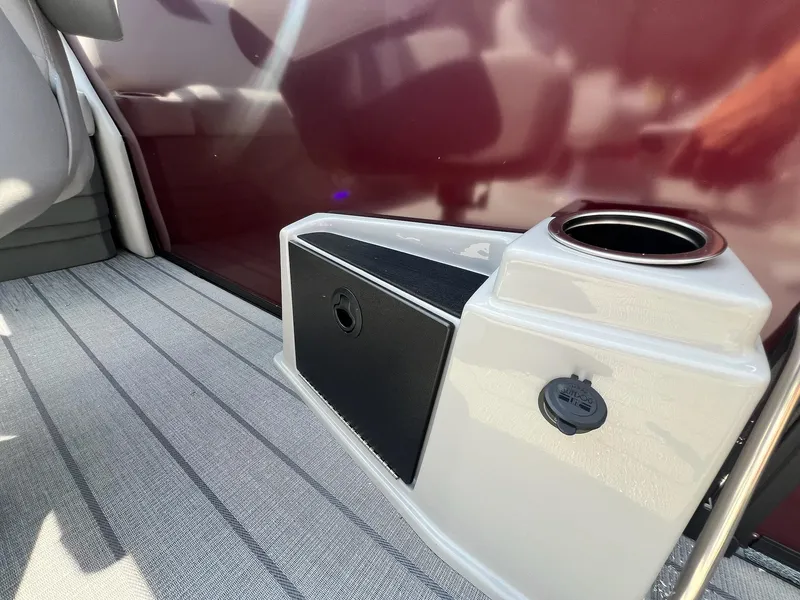 Slide: The Image of Sylvan L5 DLZ 2025 - 35